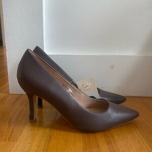 Brown Pointed Toe Pumps